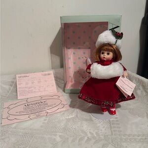 Madame Alexander Doll- Christmas At FAO Schwarz 2008 RARE -No Bear